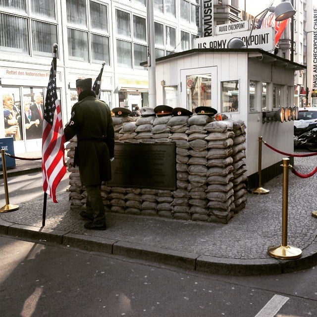 das muss man in berlin machen checkpoint charlie berlin, berlin was machen, unternehmungen in berlin, was machen in berlin 