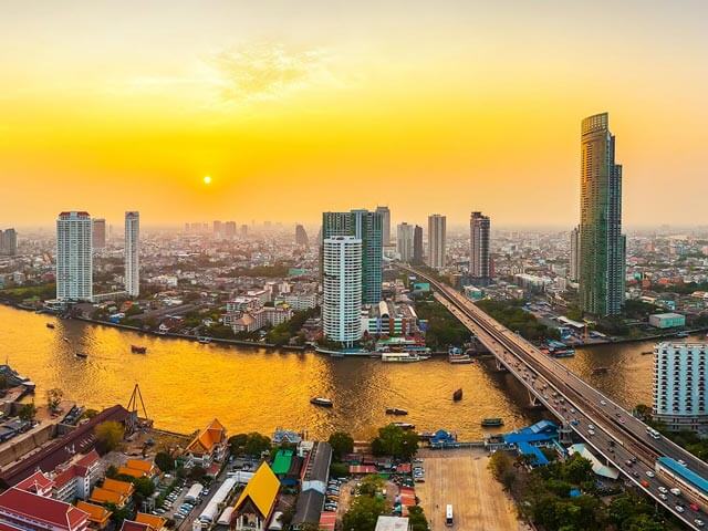 Buchen Sie Ihren günstigen Flug nach Bangkok mit eDreams