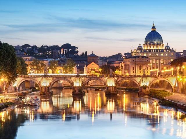 Buchen Sie Ihren günstigen Flug nach Rom mit eDreams