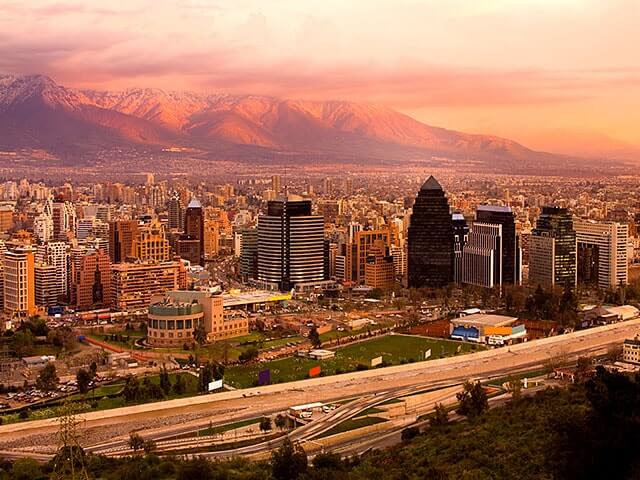Buchen Sie Ihren günstigen Flug nach Santiago de Chile mit eDreams