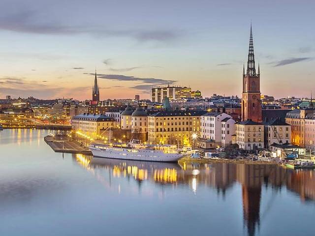 Buchen Sie Ihren günstigen Flug nach Stockholm mit eDreams